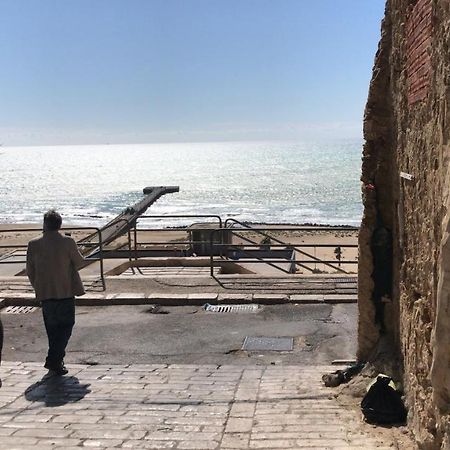 Casa Ai Tre Campanili Apartment Gela Bagian luar foto