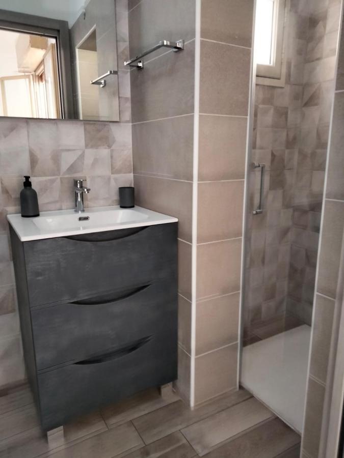 Casa Ai Tre Campanili Apartment Gela Bagian luar foto