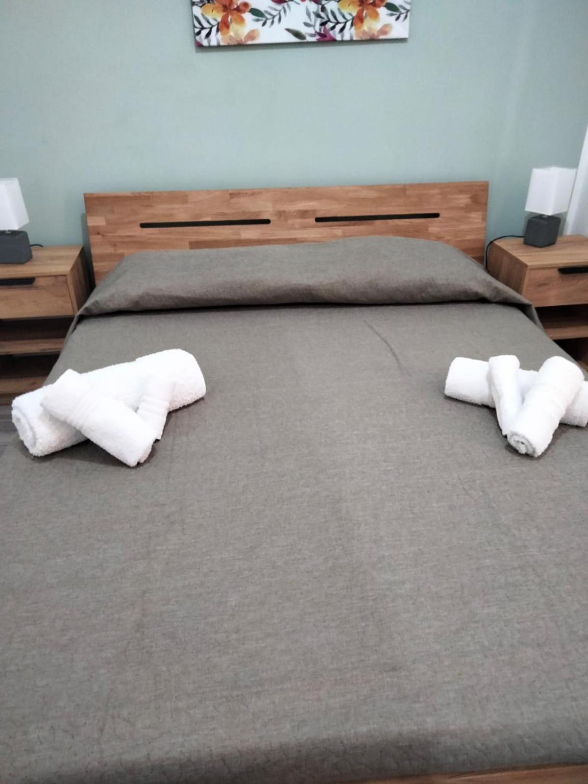 Casa Ai Tre Campanili Apartment Gela Bagian luar foto