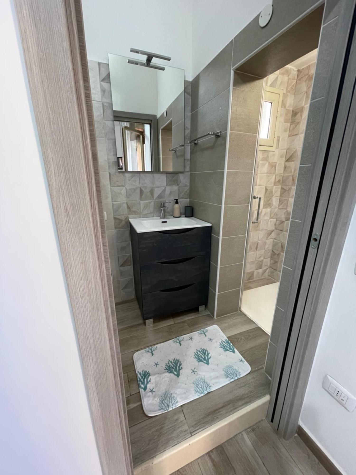 Casa Ai Tre Campanili Apartment Gela Bagian luar foto